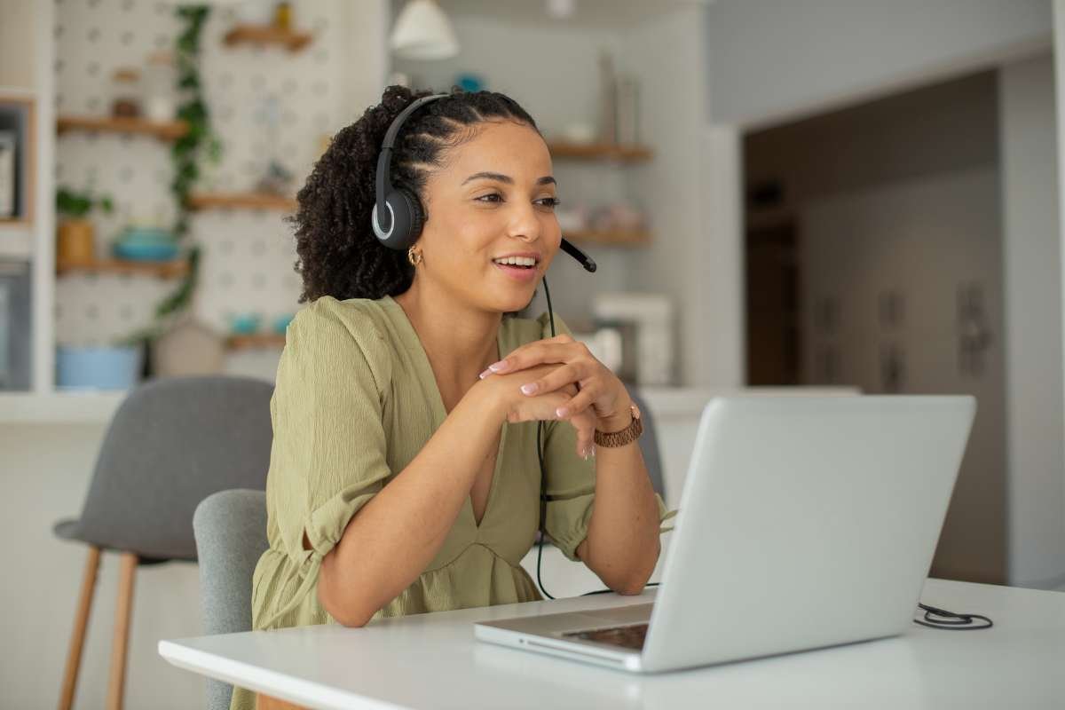 Handle Complaints on the Phone with These Smart Tips | The Enterprise World