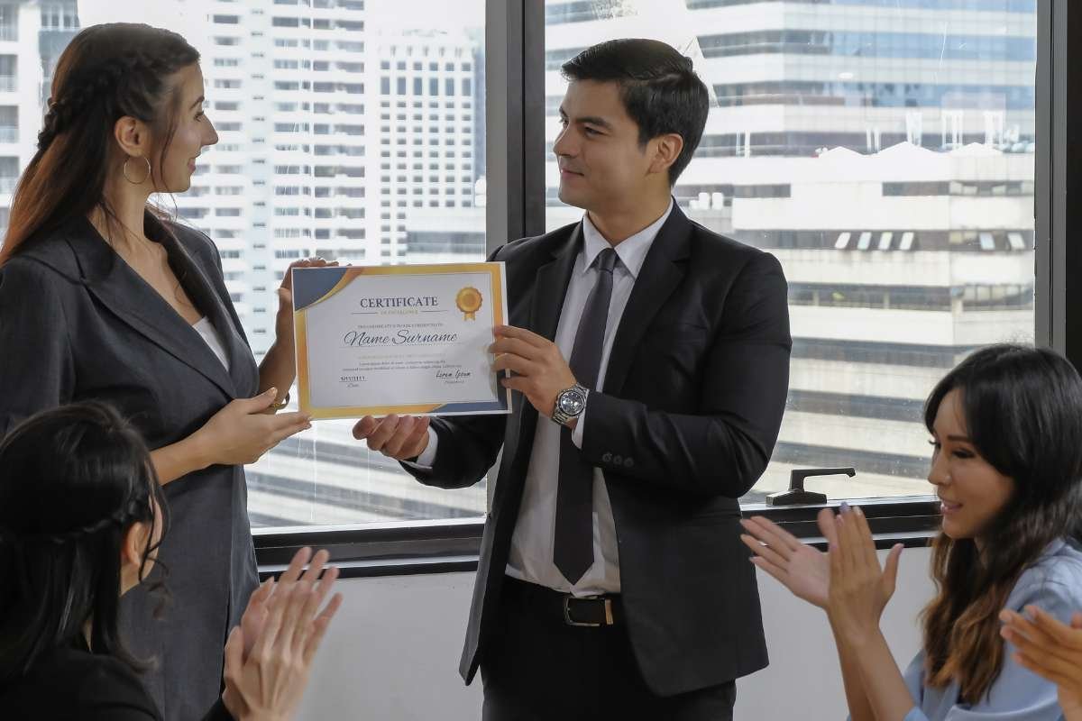 How to Gain Expertise to Become a Business Consultant? Here’s 7 Steps That Work | The Enterprise World