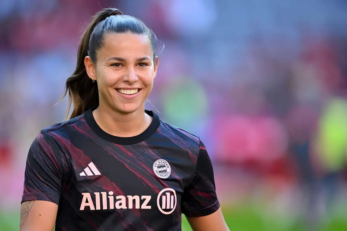 Best Female Footballers in the World: Top 25 Players in 2026 | The Enterprise World
