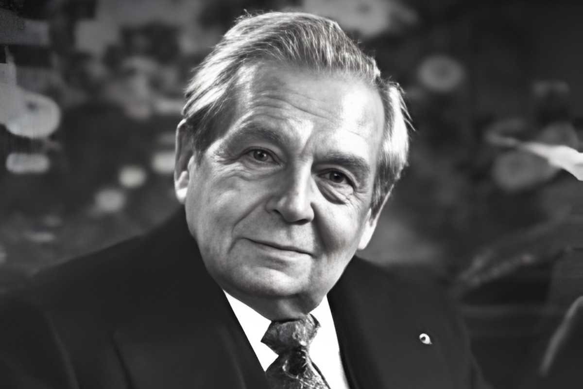 Harry Winston: The Boy Who Became "The King of Diamonds" | The Enterprise World