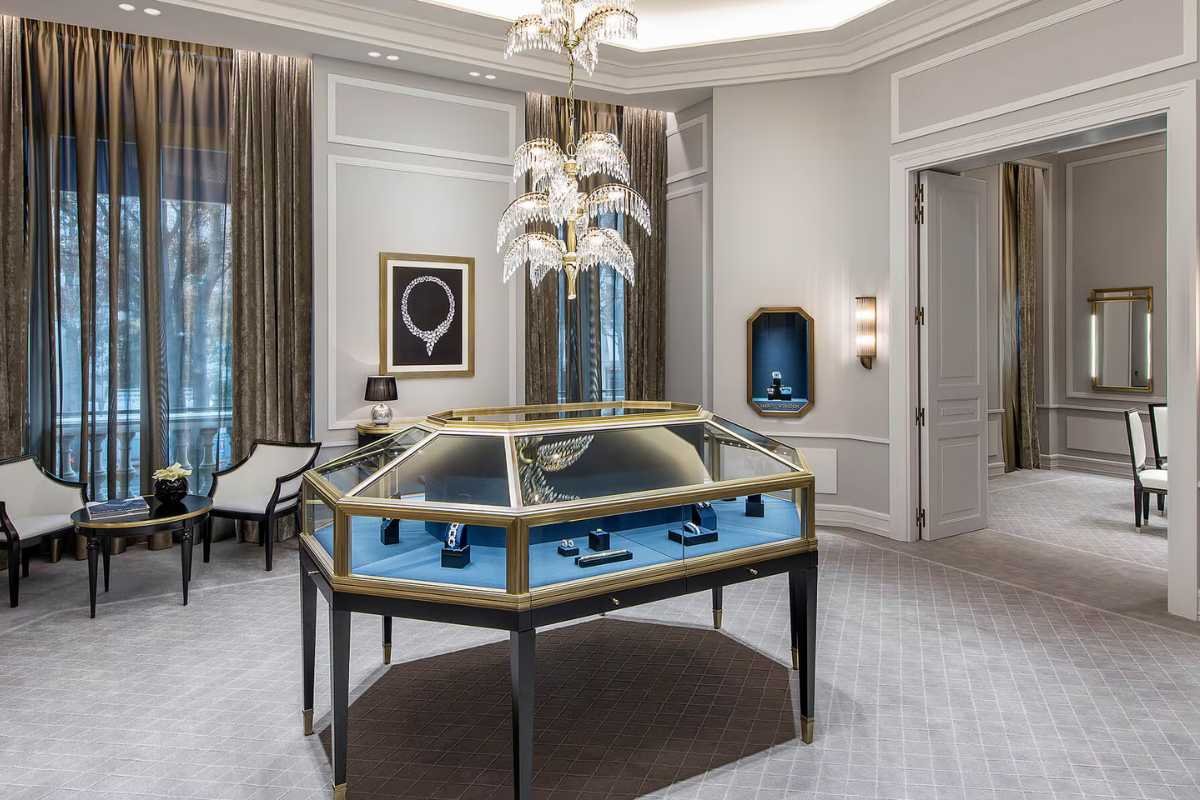 Harry Winston: The Boy Who Became "The King of Diamonds" | The Enterprise World