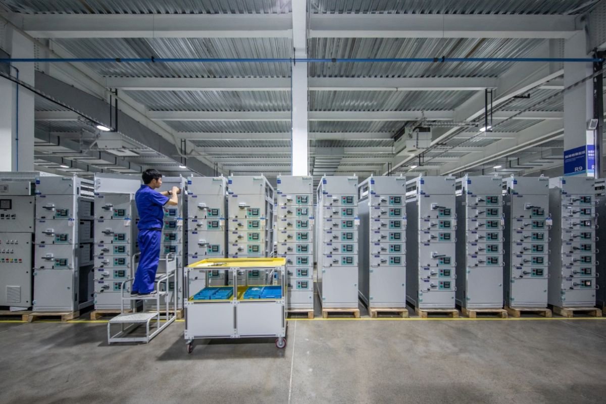 The Heart of Motor Control: How Contactors Support Reliable Industrial Automation?