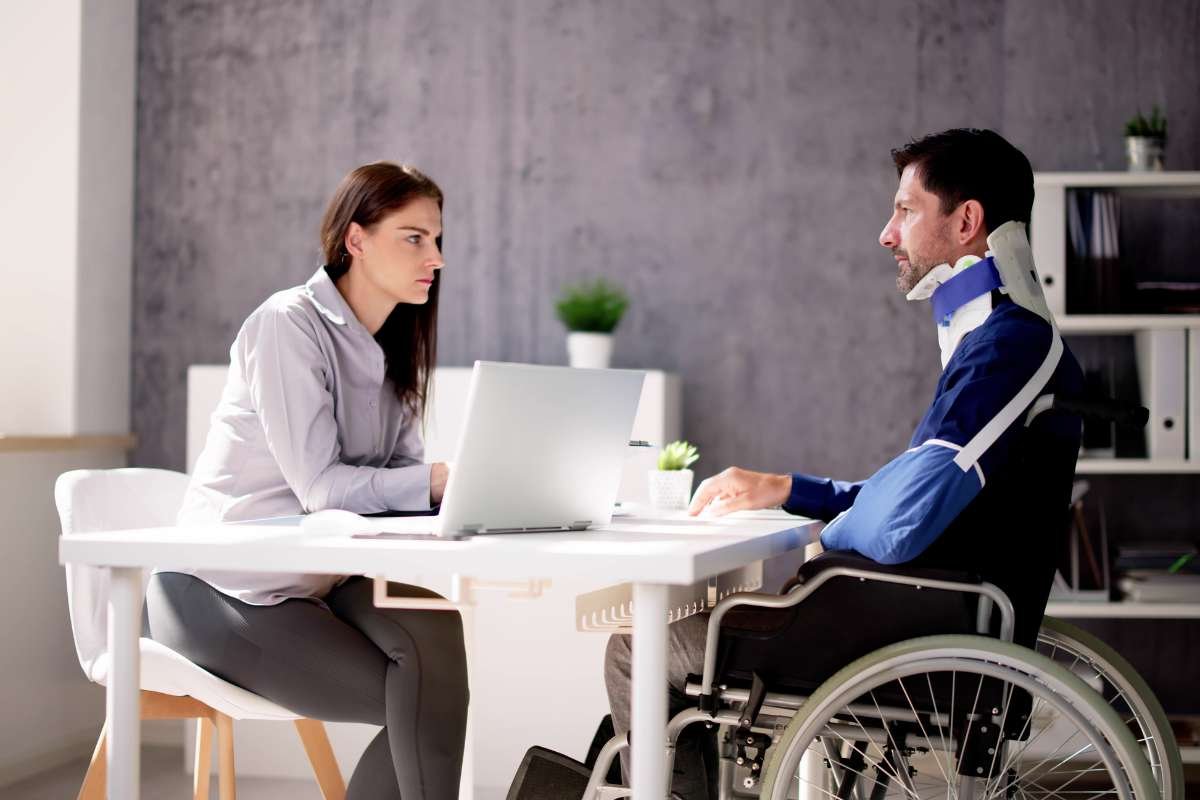 How a Personal Injury Lawyer in Lincoln Helps After an Accident? | The Enterprise World