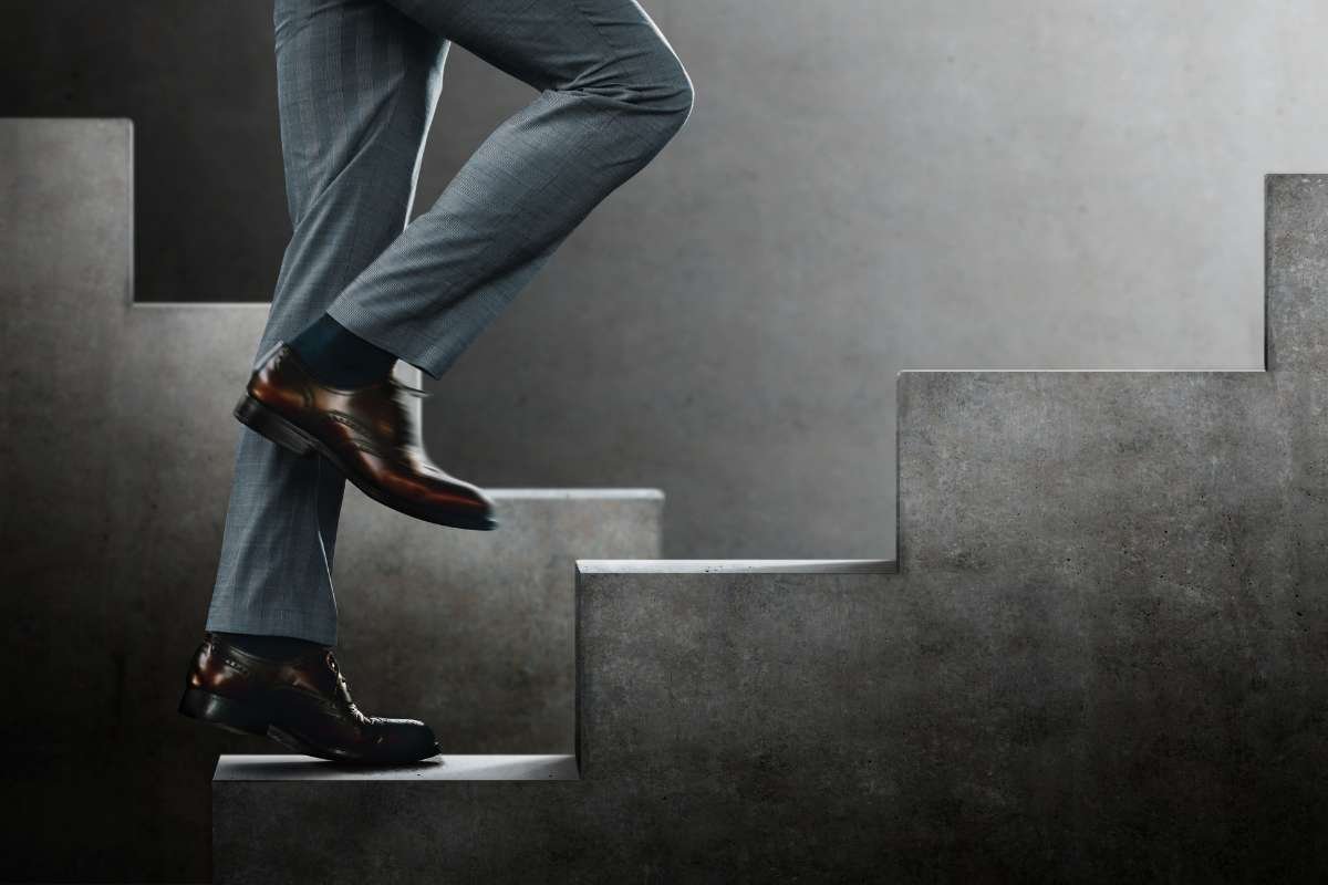 Reverse Engineering Success: The Step-by-Step Formula for Turning Vision Into Results