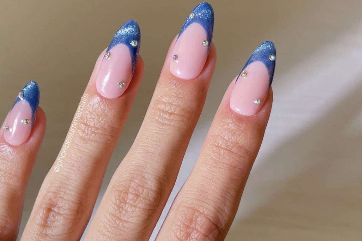 Festive Christmas French Tip Nail Ideas to Try This Season | The Enterprise World