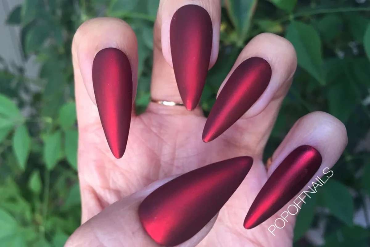 Festive Christmas French Tip Nail Ideas to Try This Season | The Enterprise World