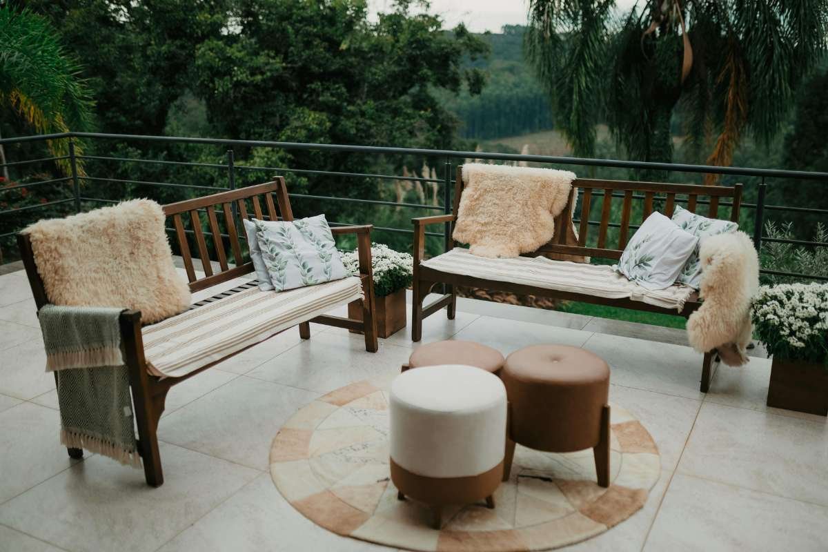 Transform Your Patio: Ultimate Outdoor Living Space Design | The Enterprise World