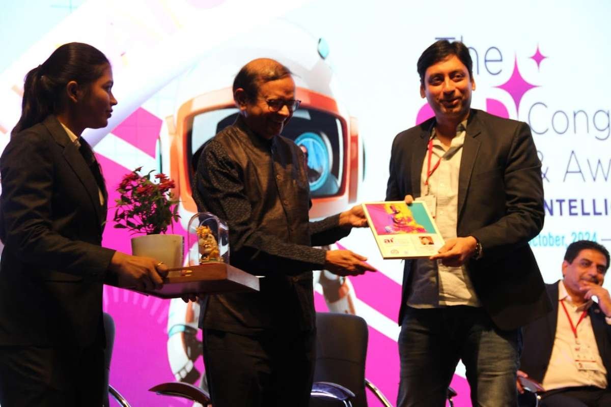 Akash Sureka- Strategic Advisor & Entrepreneur | TheNoah.ai | The Enterprise World