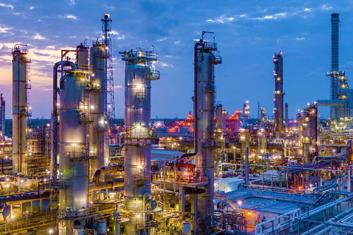 Are These the Top 15 Largest Oil Refineries in the World? | The Enterprise World