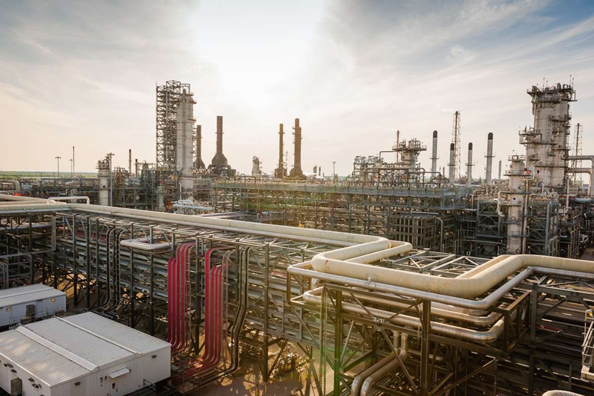 Are These the Top 15 Largest Oil Refineries in the World? | The Enterprise World