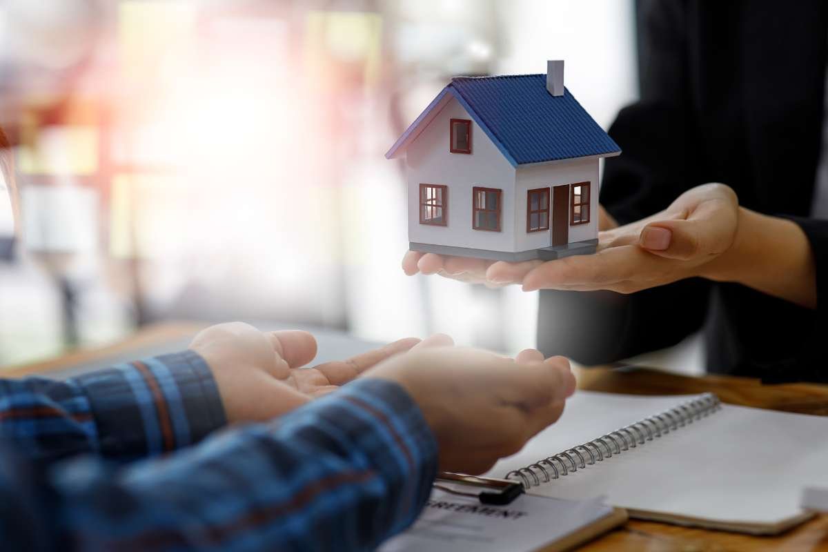 How Local Market Knowledge Gives Boutique Brokerages a Competitive Edge? | The Enterprise World