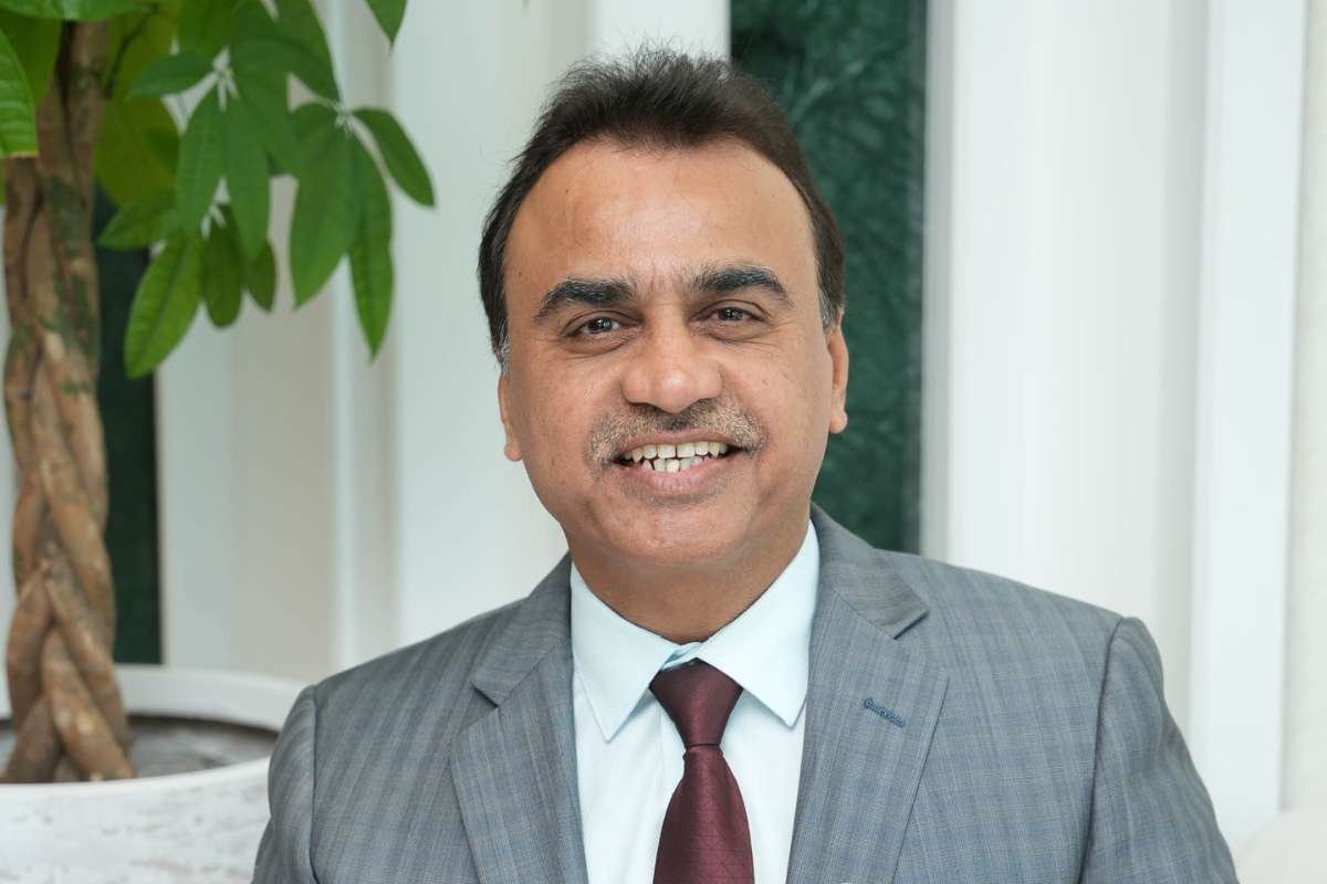 Rizwan Adatia - Motivational Speaker | RAF Global | The Enterprise World