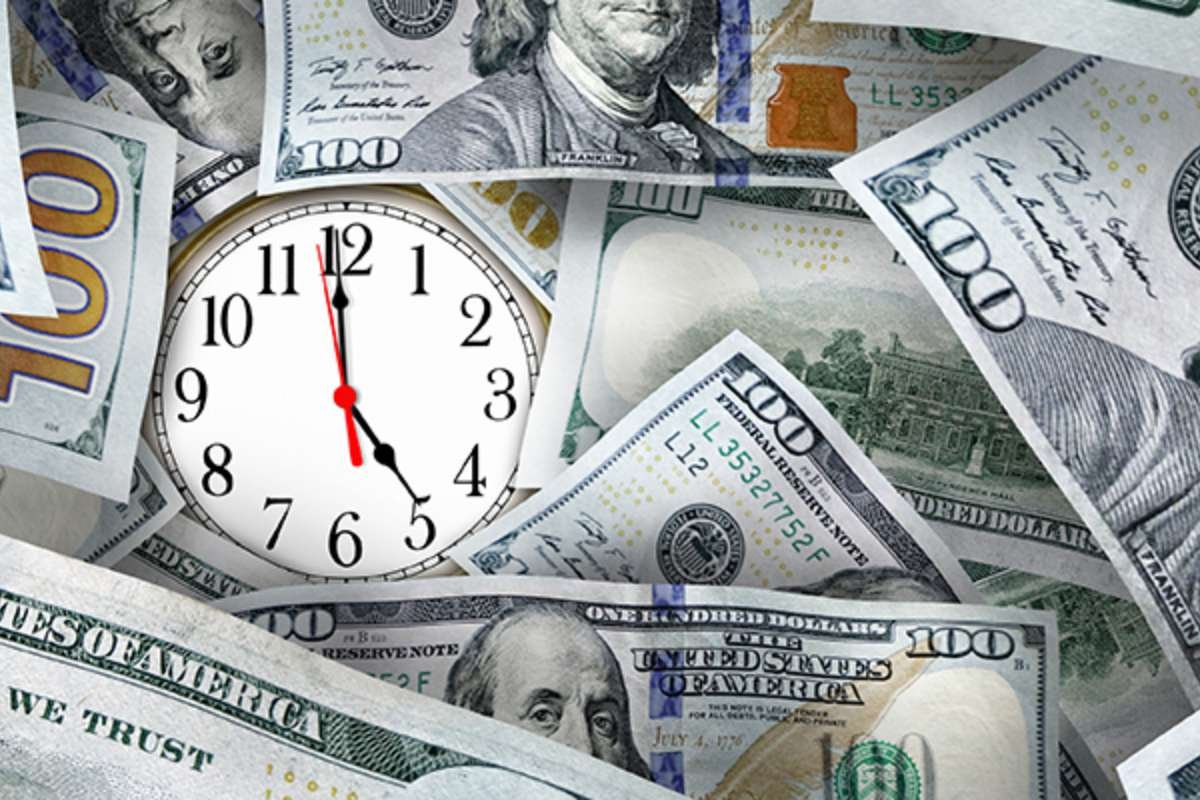 How Instant Digital Products Are Redefining Attention? | The Enterprise World