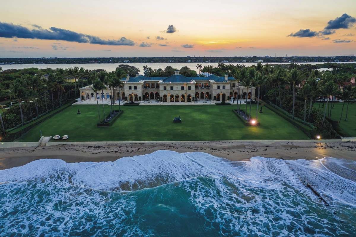 Explore 25 Biggest Houses in the World That Truly Redefine Living | The Enterprise World