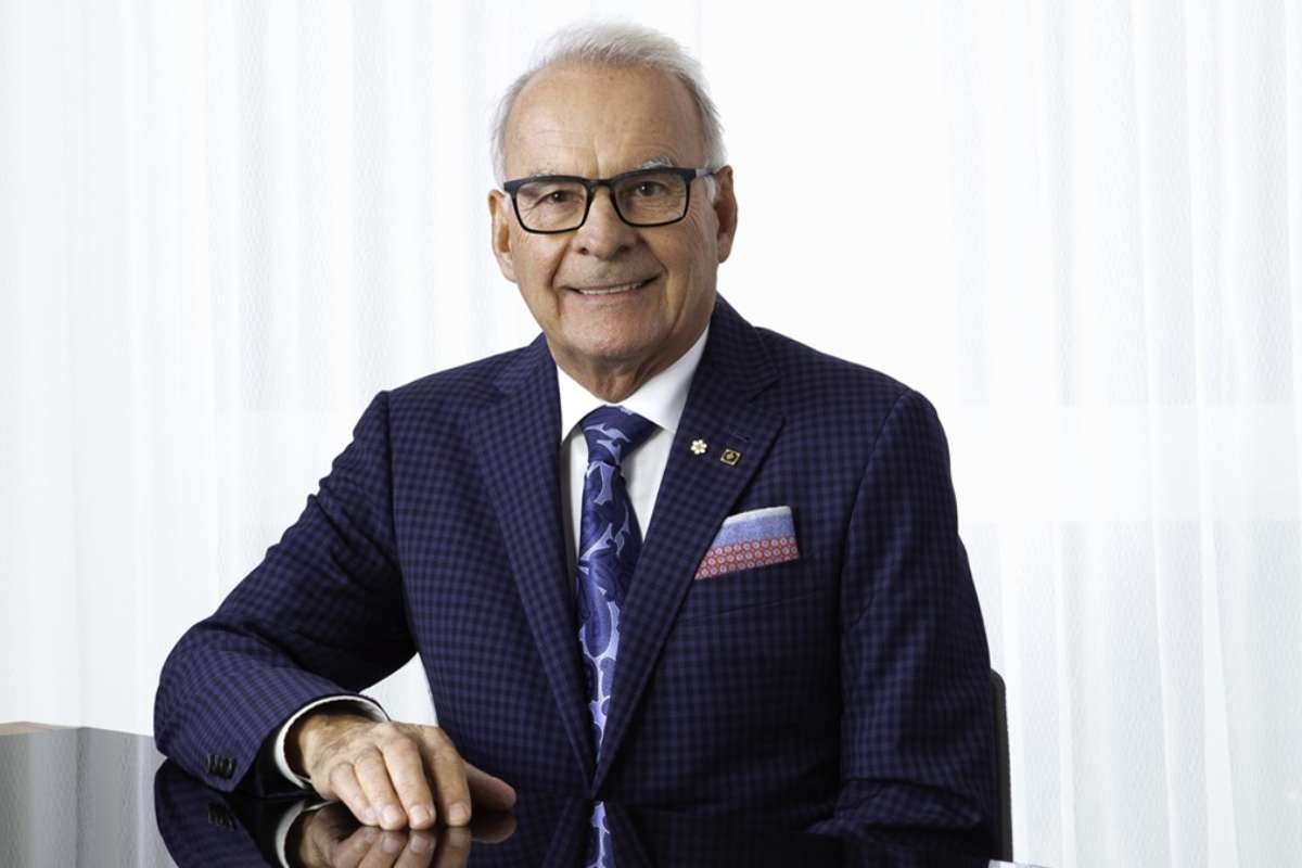 The 15 Richest People in Canada Driving Billionaire Wealth | The Enterprise World