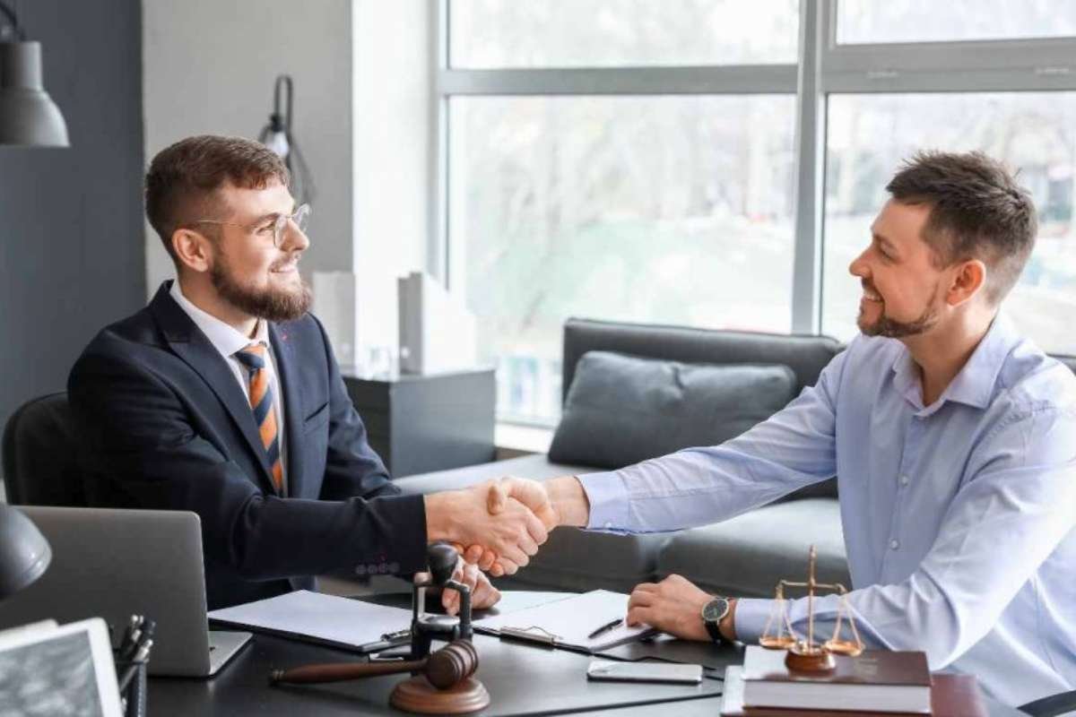 What to Know Before Hiring a Personal Injury Law Firm in Orlando? | The Enterprise World