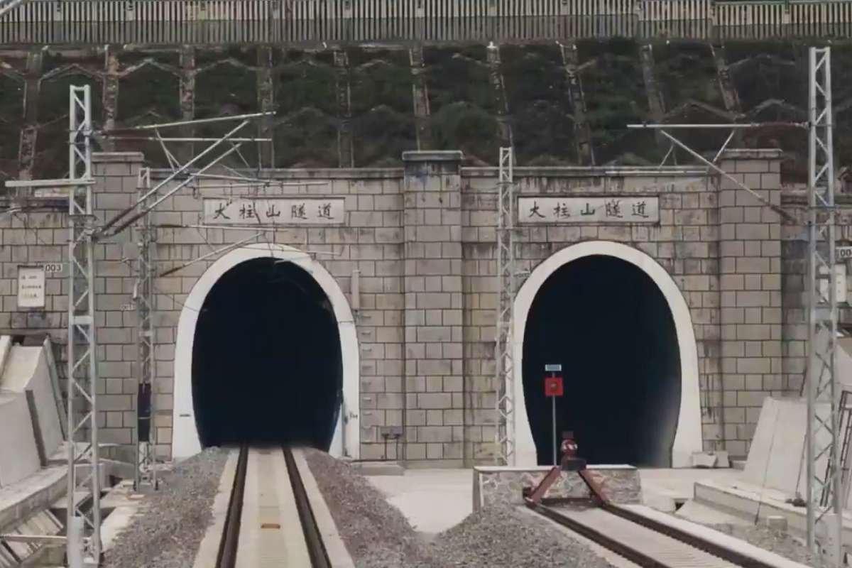 Longest Road Tunnels in the World: Routes Defying Nature’s Barriers | The Enterprise World