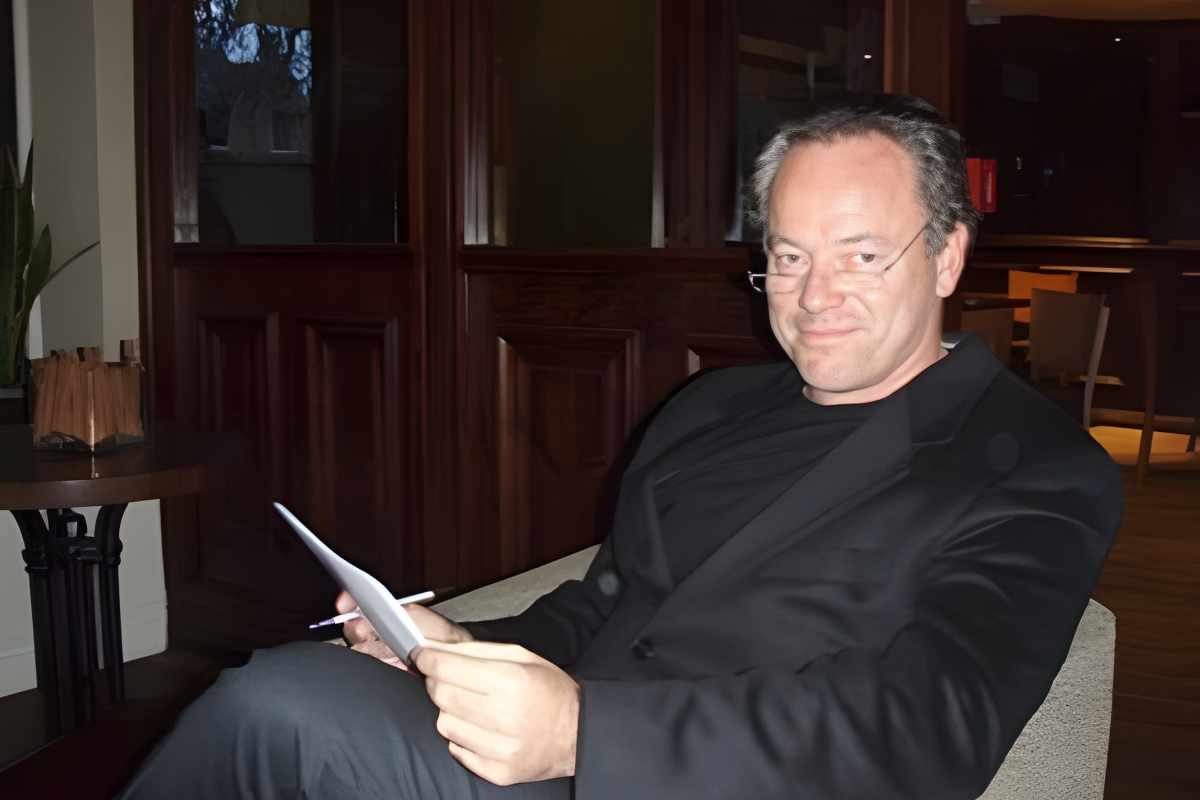 Glen Travers- Seasoned Director | Business Leader | Diabetology Limited | The Enterprise World