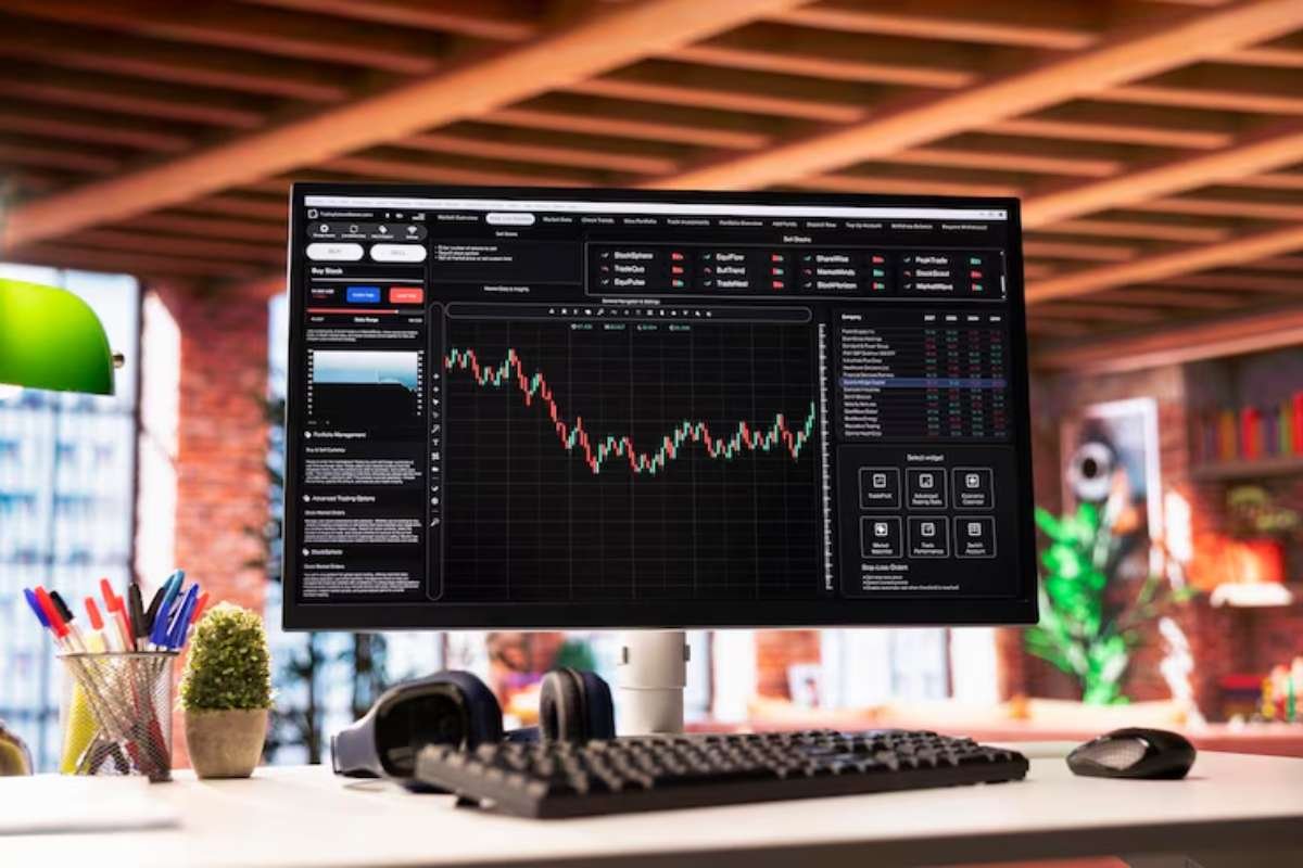 4 Best Forex Brokers for Beginners in the UK in 2026