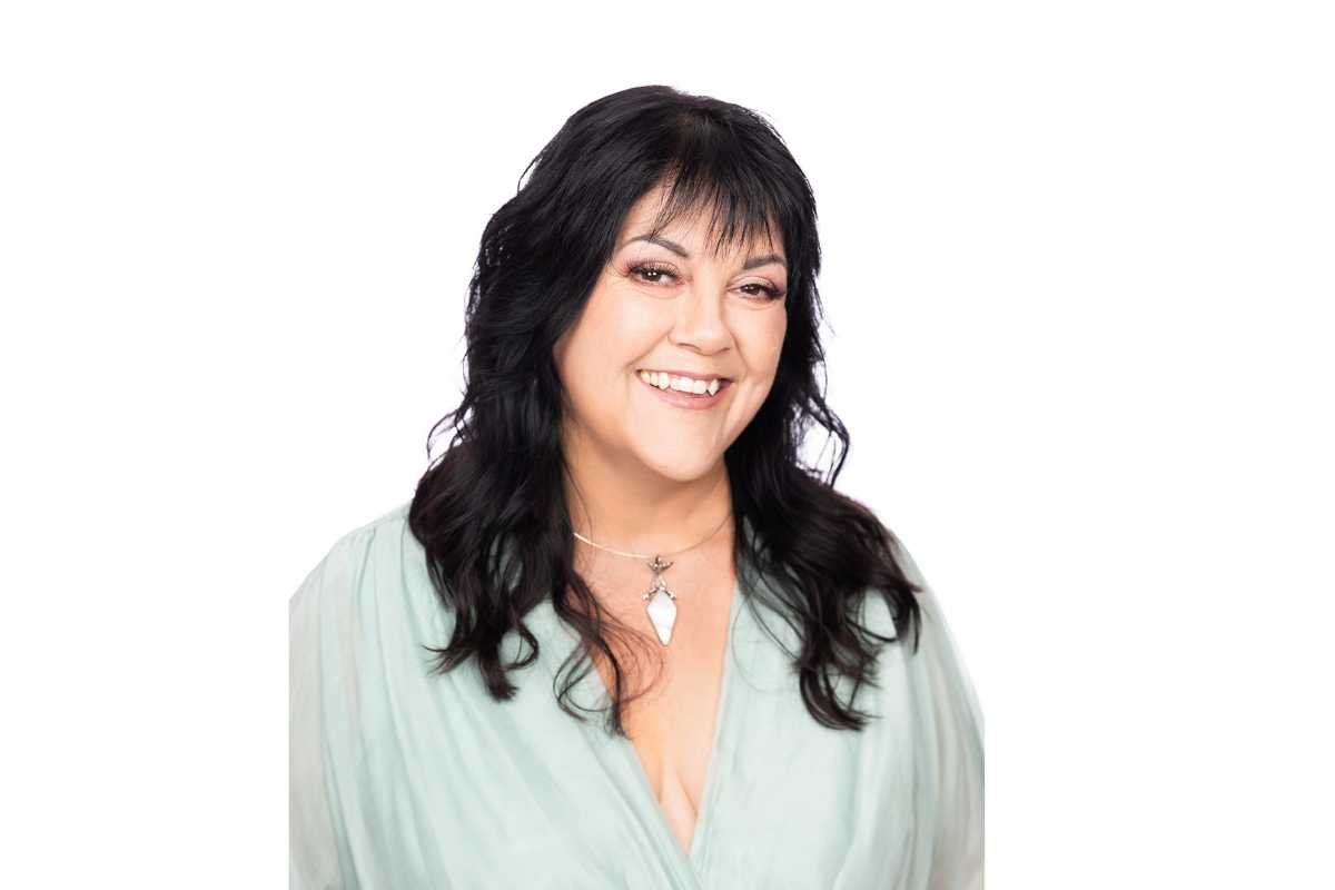Carol Aravena- Coherent Architect for Empaths | Diamond Light Quantum Evolution | The Enterprise World