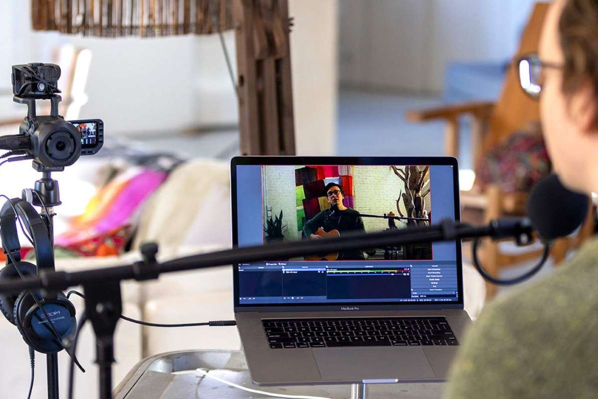 Source - zoomcorp.com