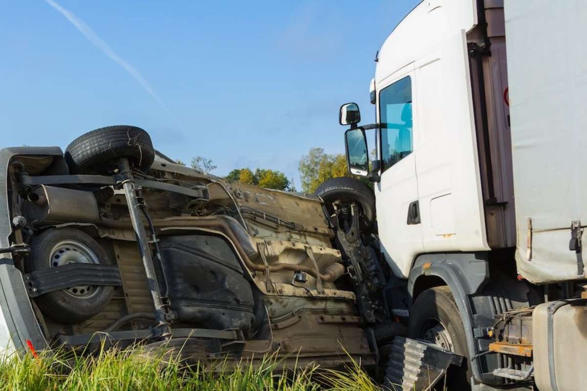 Truck Accident Settlements: What Factors Influence Compensation? | The Enterprise World