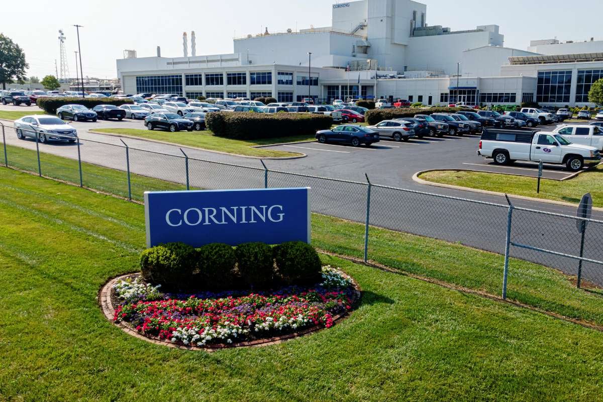 Top 10 Largest Fiber Optic Companies in the World Ranked by Market Cap | The Enterprise World