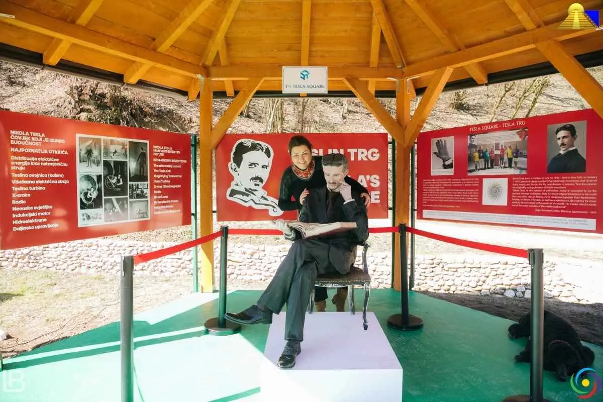 Algoritam T.E.S.L.A. ltd Mirjana Prljevic - Leading the Shift from Strategy The Enterprise World