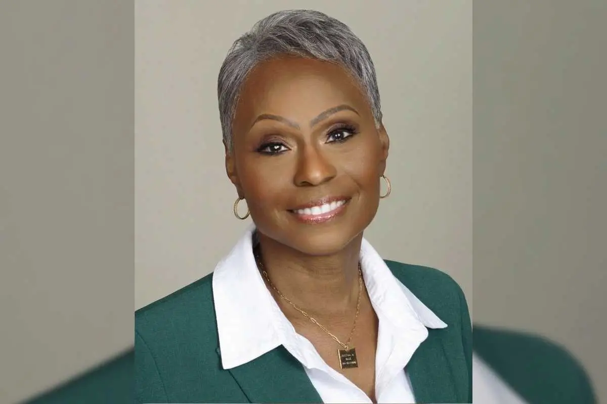 Dr. Connie Bell: From Confusion to Clear Action | Beyond the Bell Collective | The Enterprise World