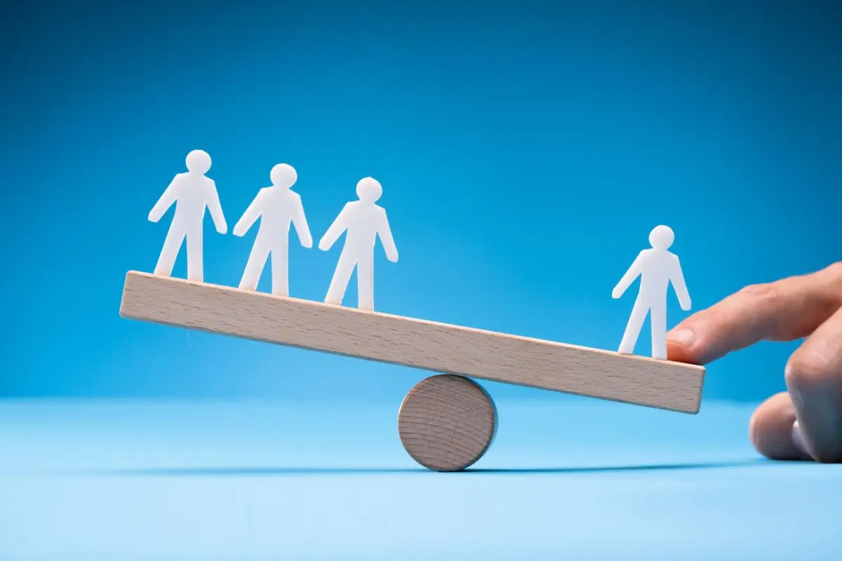 Managerial Economics vs. Traditional Economics: A Thorough Analysis of Their Differences | The Enterprise World
