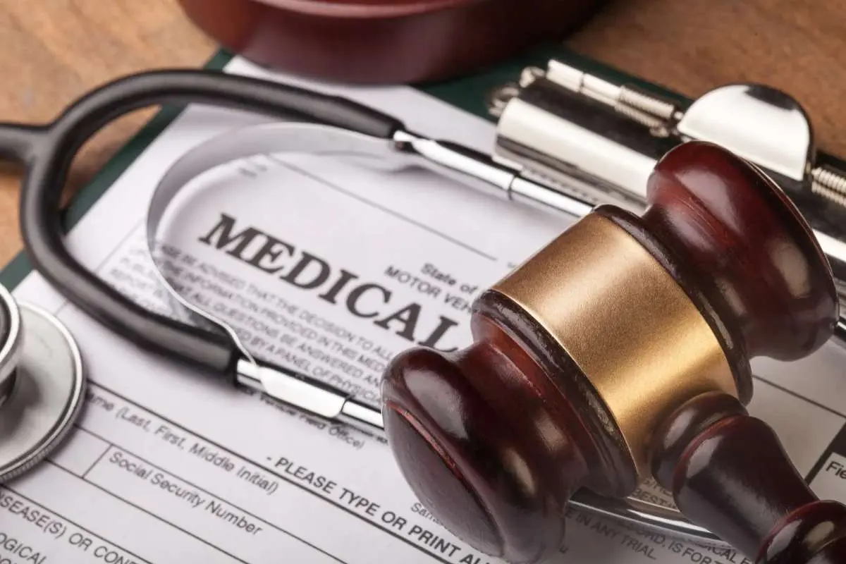 When to Hire a Personal Injury Lawyer: 8 Key Situations Tips | The Enterprise World