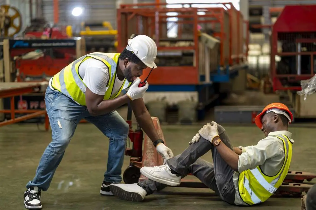 When to Hire a Personal Injury Lawyer: 8 Key Situations Tips | The Enterprise World