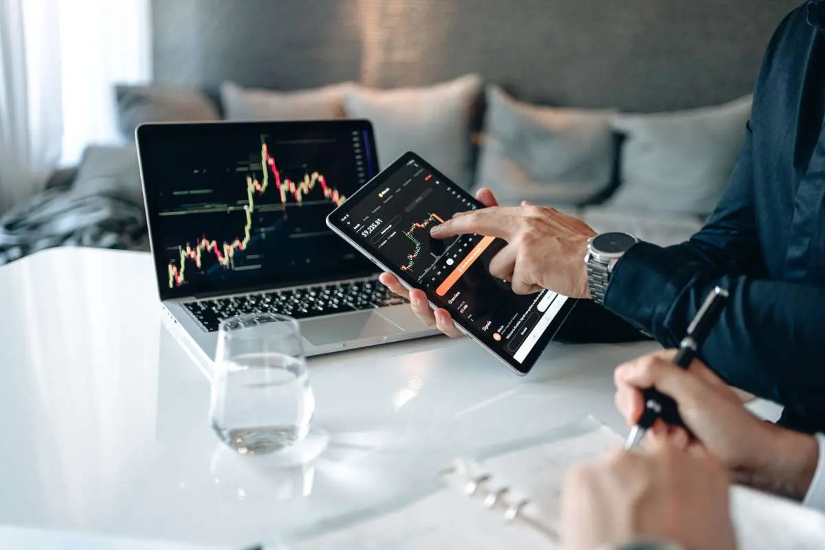 Operating Cash Flow vs Free Cash Flow: The Difference Between Running and Growing | The Enterprise World