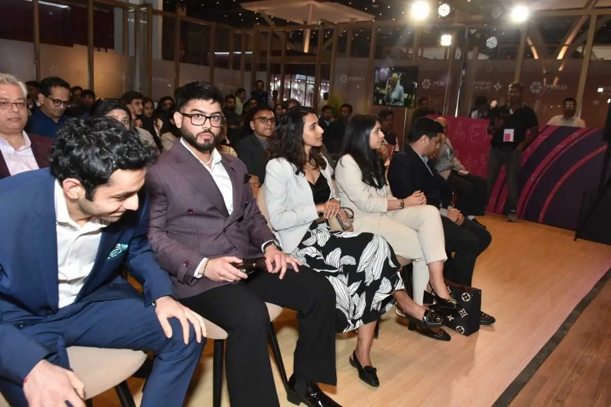 Iris Fine Jewels: Aryan Bawa - Helping People Experience Diamond Jewelry | The Enterprise World
