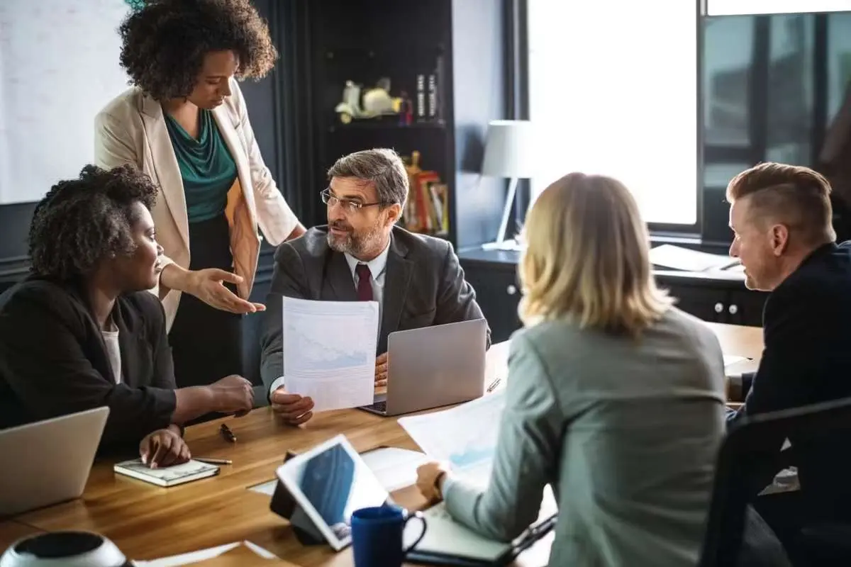 Delphi Method Decision Making: How to Use It for Better Team Decisions | The Enterprise World
