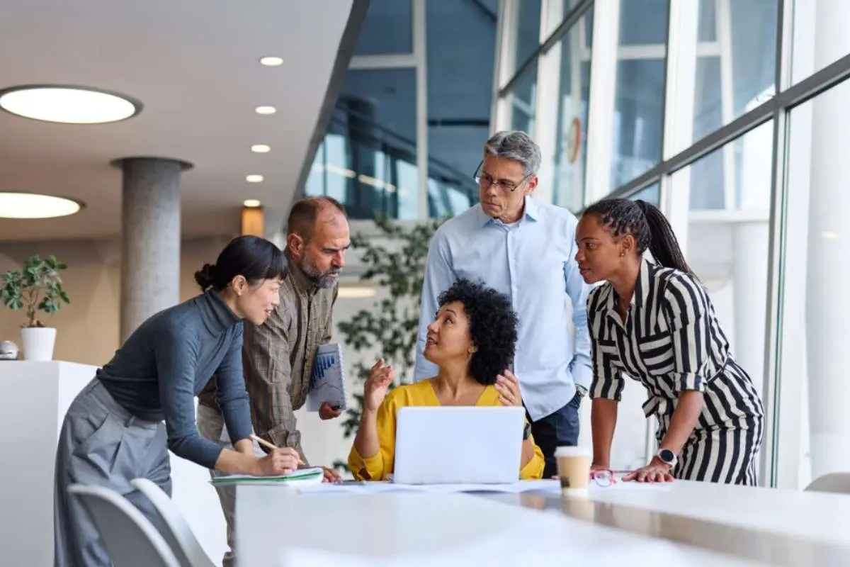 How Collaborative Decision Making Helps Teams Make Faster, Better Decisions | The Enterprise World