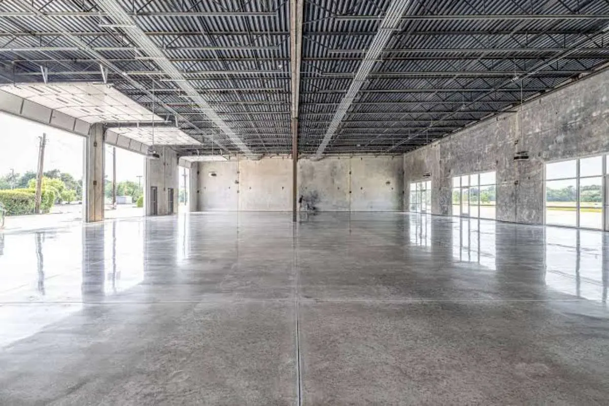 Complete Guide to Industrial Flooring in Houston for Warehouses & Plants | The Enterprise World