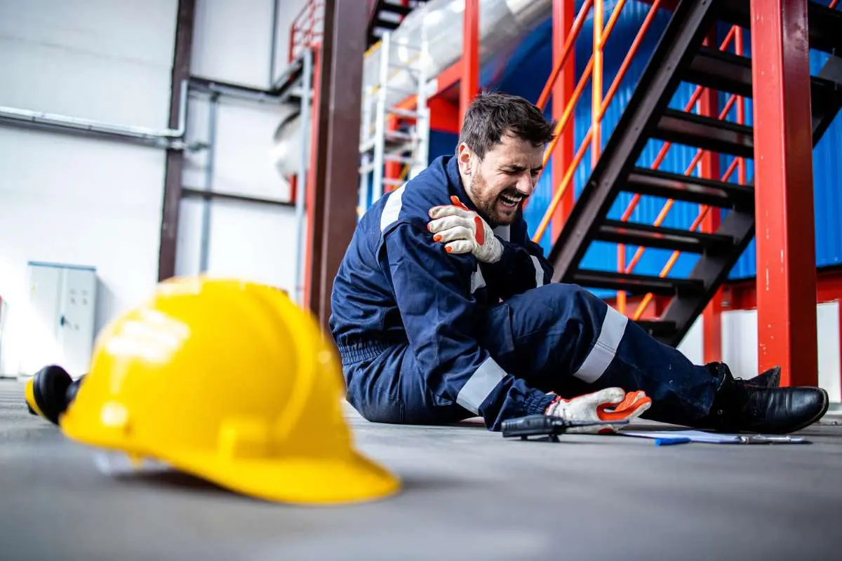 How to Seek Compensation for Construction Site Injuries?