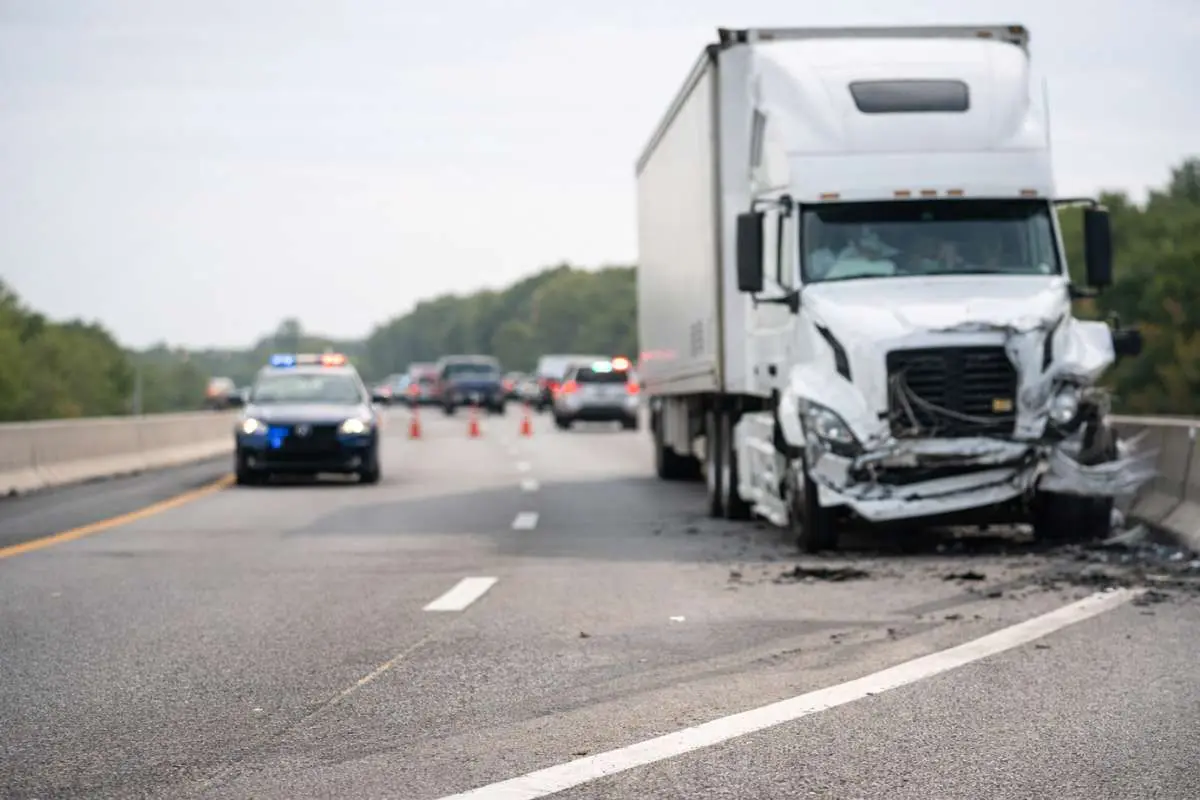 What Truck Accident Victims Should Know About Injury Lawsuits?