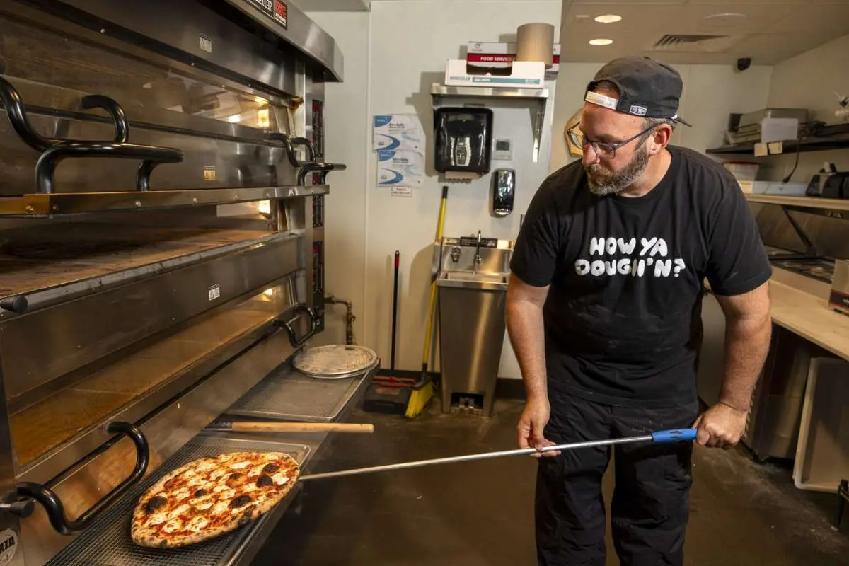 Garett Goodman: Building More Than Pizza | How Ya Dough’n | The Enterprise World