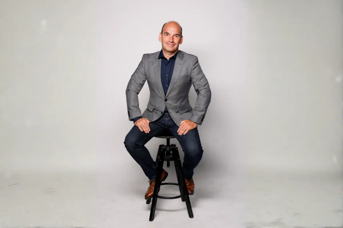Scalionblue: Dr. Christoph Falk - Helping Organizations Build Stronger | The Enterprise World