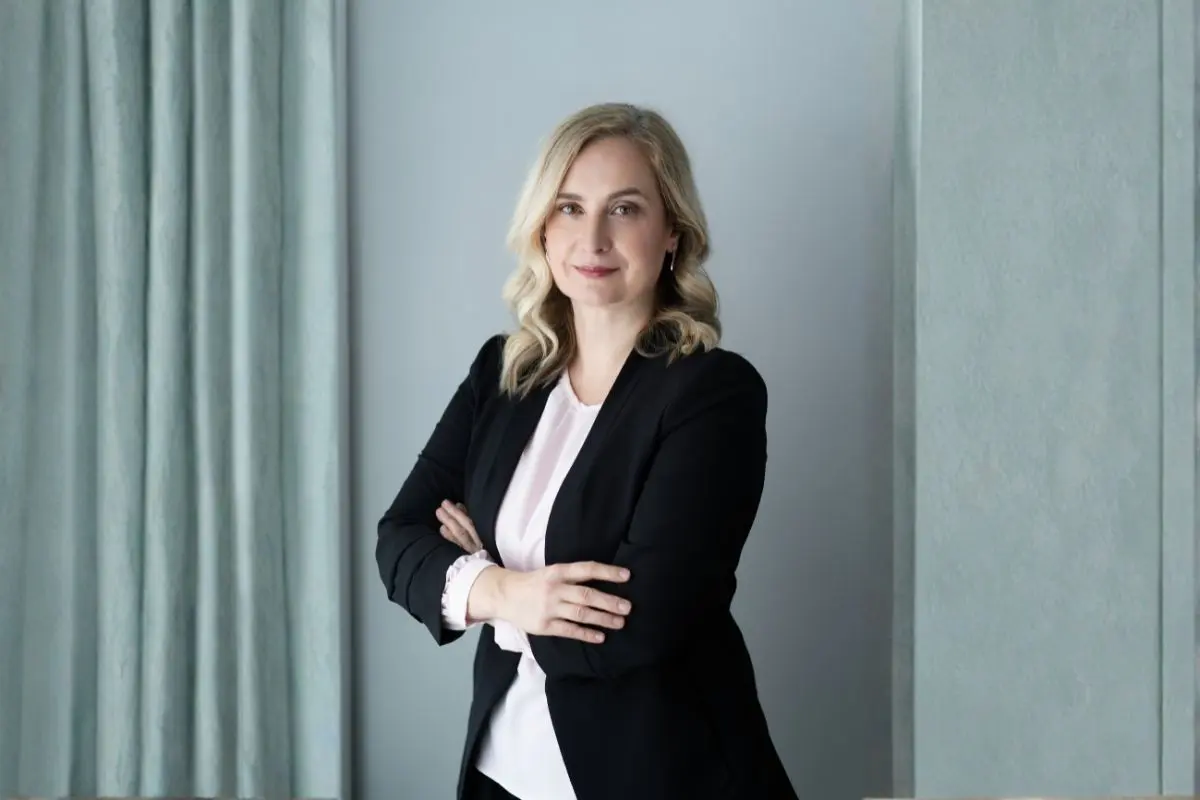 Adina Andronic: Conscious Leadership & Healing | ARA Shamanic Healing | The Enterprise World