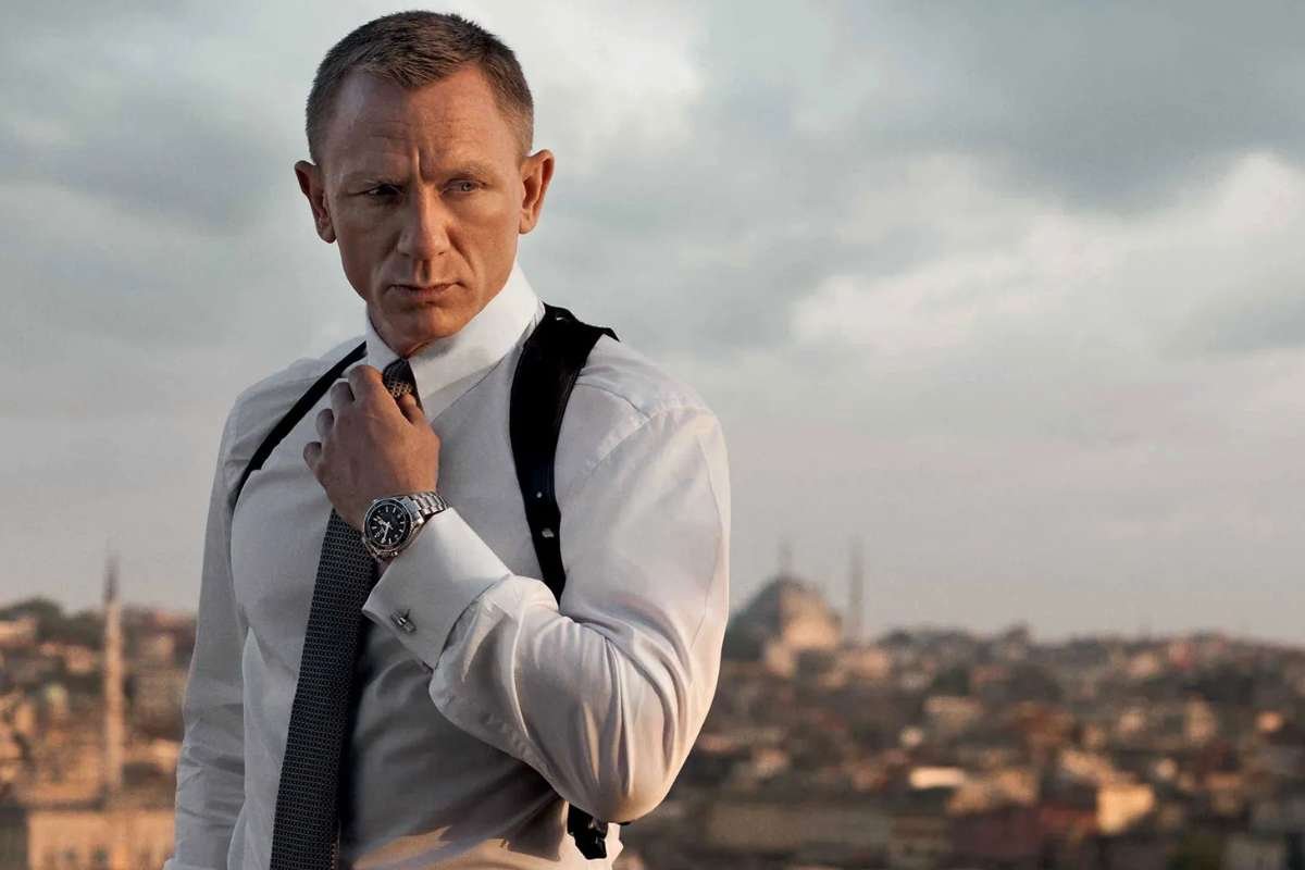 Omega Seamaster vs Speedmaster-Which Iconic Watch Wins in 2025? | The Enterprise World