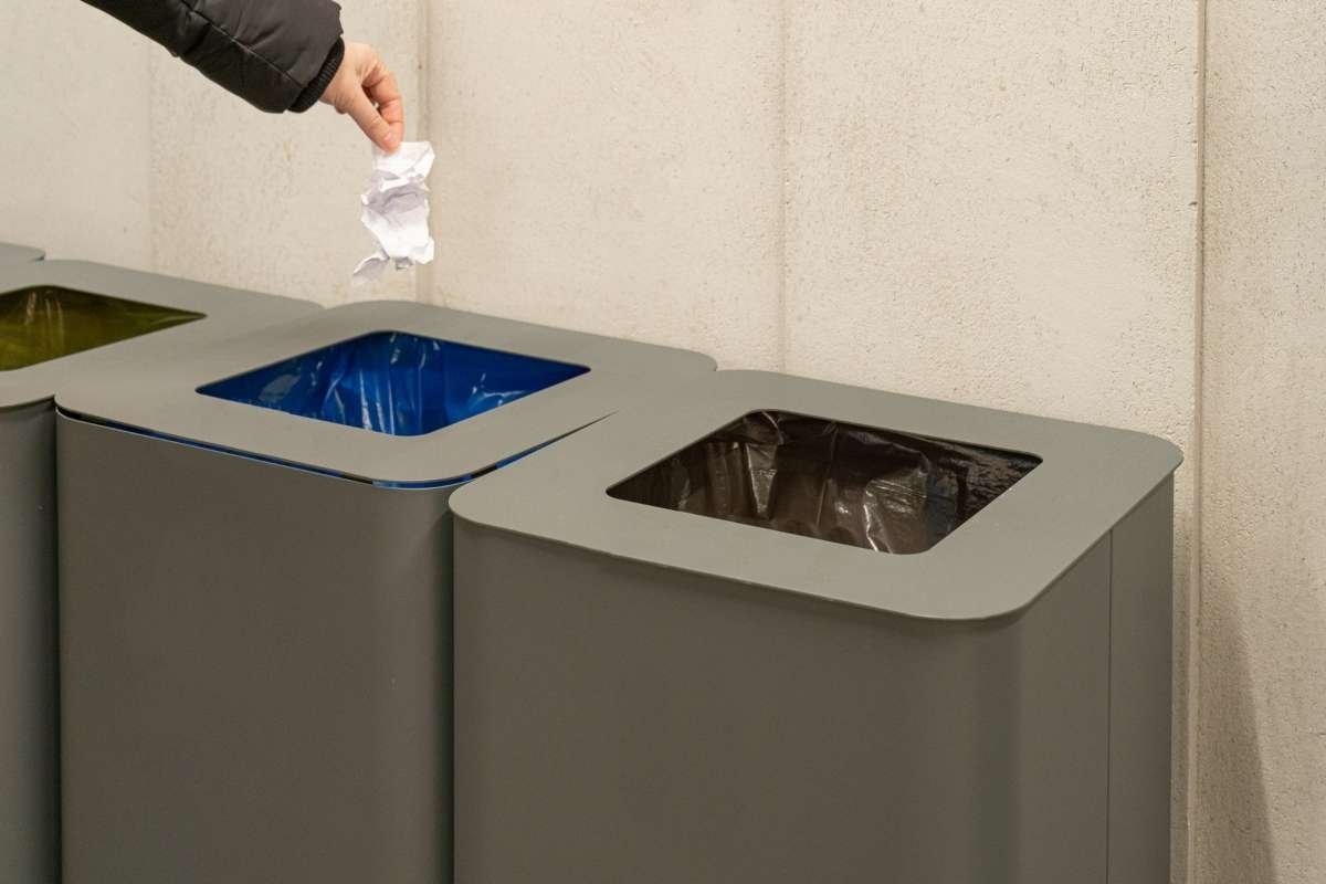 Stainless Steel Waste Bins: The Small Change That Makes a Big Difference | The Enterprise World