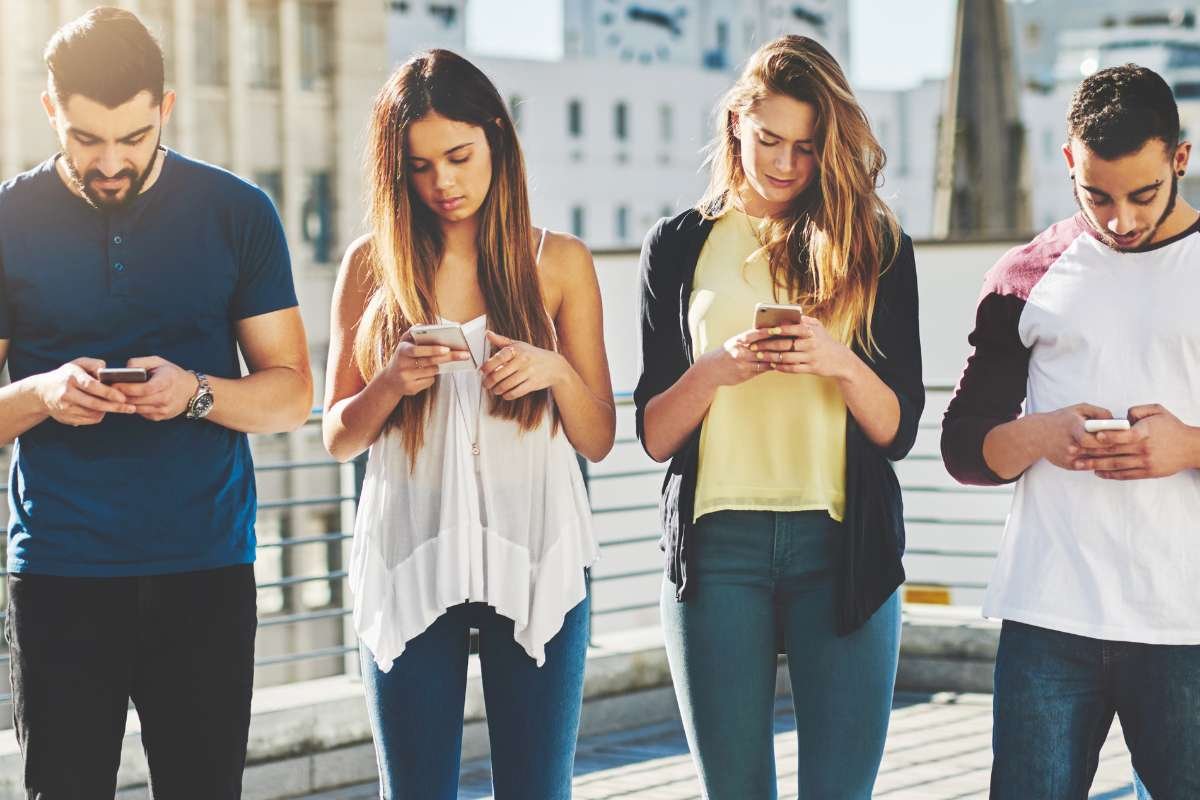 Why Text-Based Communication Works Best for 2025 Teams? | The Enterprise World