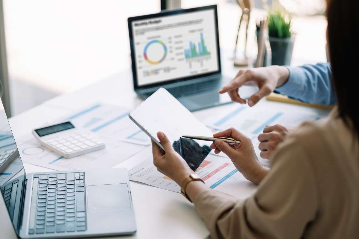Foreign Exchange Fluctuations - How Companies Handle? | The Enterprise World