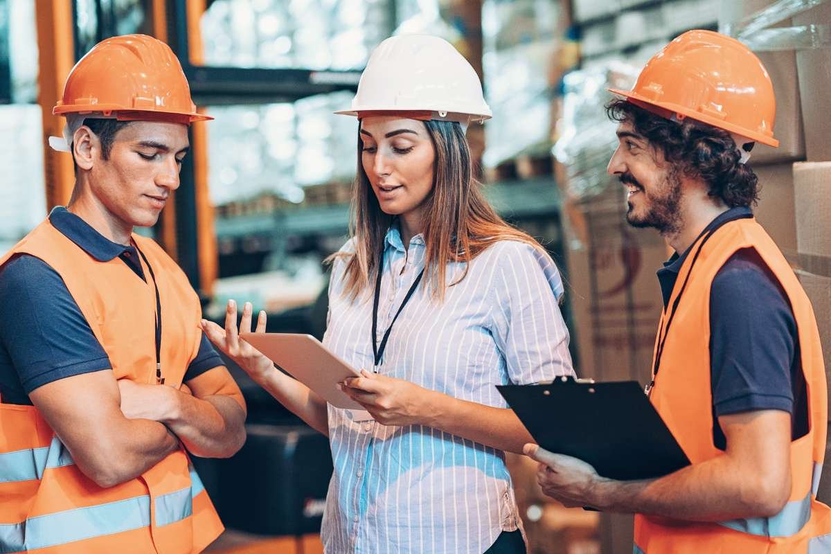 Material Handling and Storage in 2025 Logistics Shift | The Enterprise World