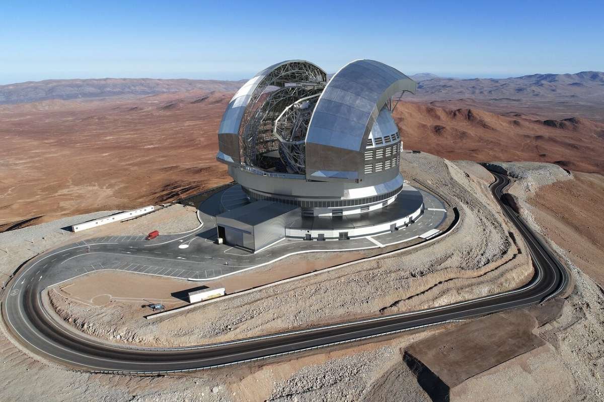 8 Most Powerful Telescopes That Peered Into the Unknown and Changed Everything | The Enterprise World