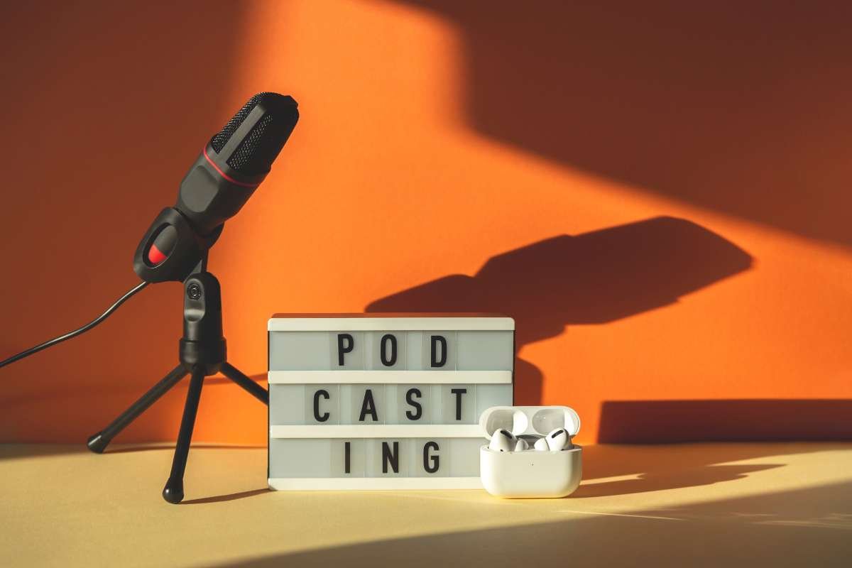 7 Most Popular Podcast Formats: Choose the Right One for You