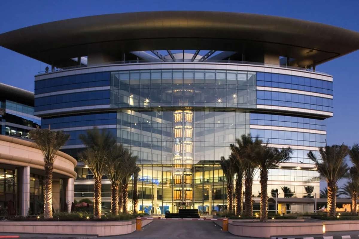 Setting Up A Business in Dubai Airport: DAFZA Costs & Benefits | The Enterprise World